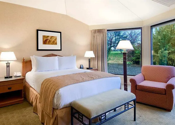 Indian Lakes Resort 3*