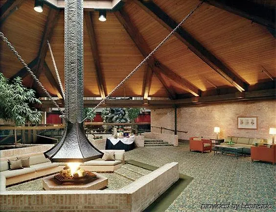 Indian Lakes 3*
